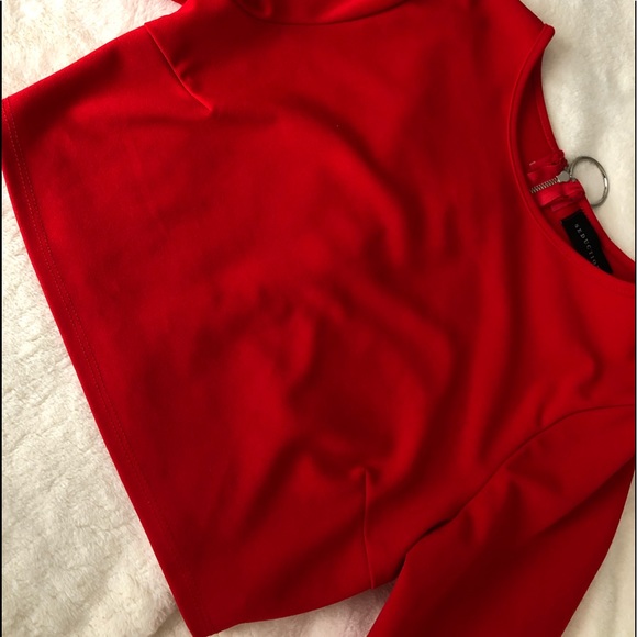 Seduction red top - Picture 4 of 4